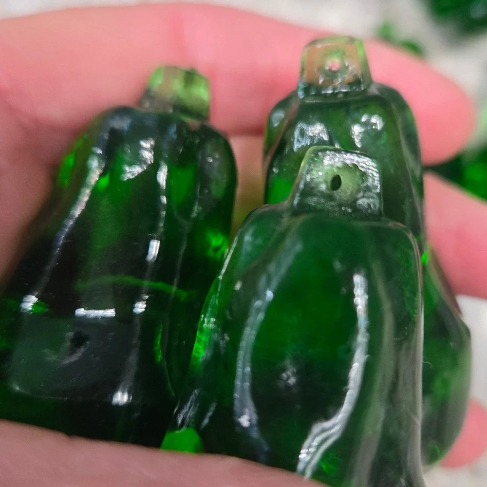 Vintage‎ 14 Green Solid Glass Pear Ornaments Pendants Christmas